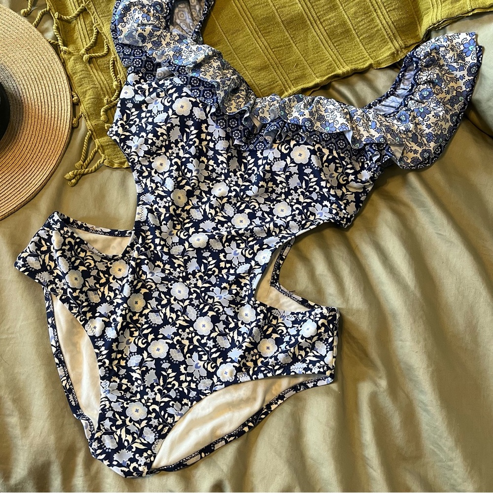 Jessica Simpson swimwear